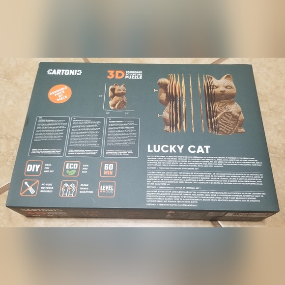 Cartonic Lucky Cat 3D Cardboard Sculpture Puzzle - Picture 2 of 2